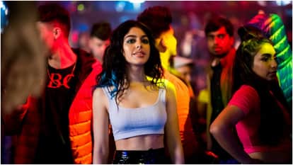 Almost Pyaar with DJ Mohabbat Review in Hindi Anurag Kashyap Alaya F Vicky Kaushal Karan Mehta