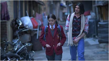 Almost Pyaar with DJ Mohabbat Review in Hindi Anurag Kashyap Alaya F Vicky Kaushal Karan Mehta