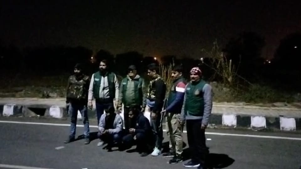 Delhi Police arrested two miscreants belonging to Lawrence Bishnoi gang