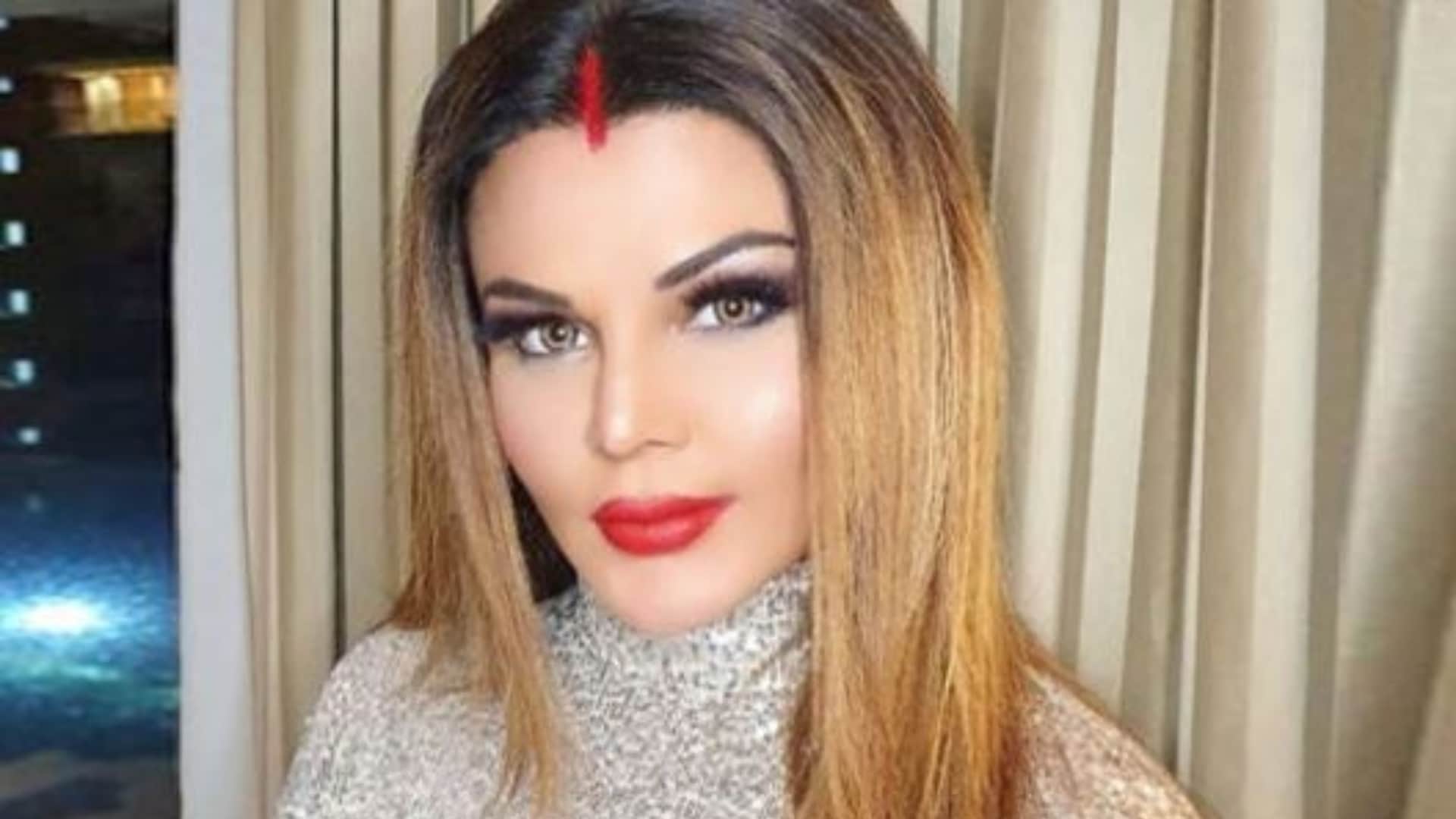 rakhi sawant cried over her marriage with adil khan says adil tum mujhe talak nahi de sakte vedio viral