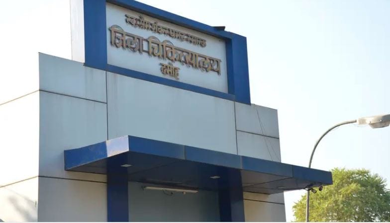 MP News: Drunk bike rider enters tractor trolley, two killed, one beheaded