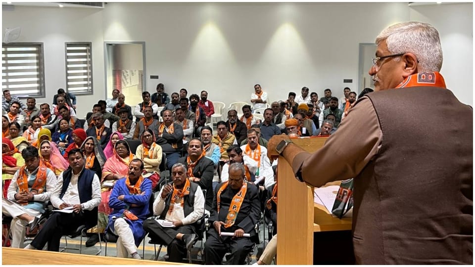 Union Minister Gajendra Singh Shekhawat says India the only country which reduced tax and increased investment