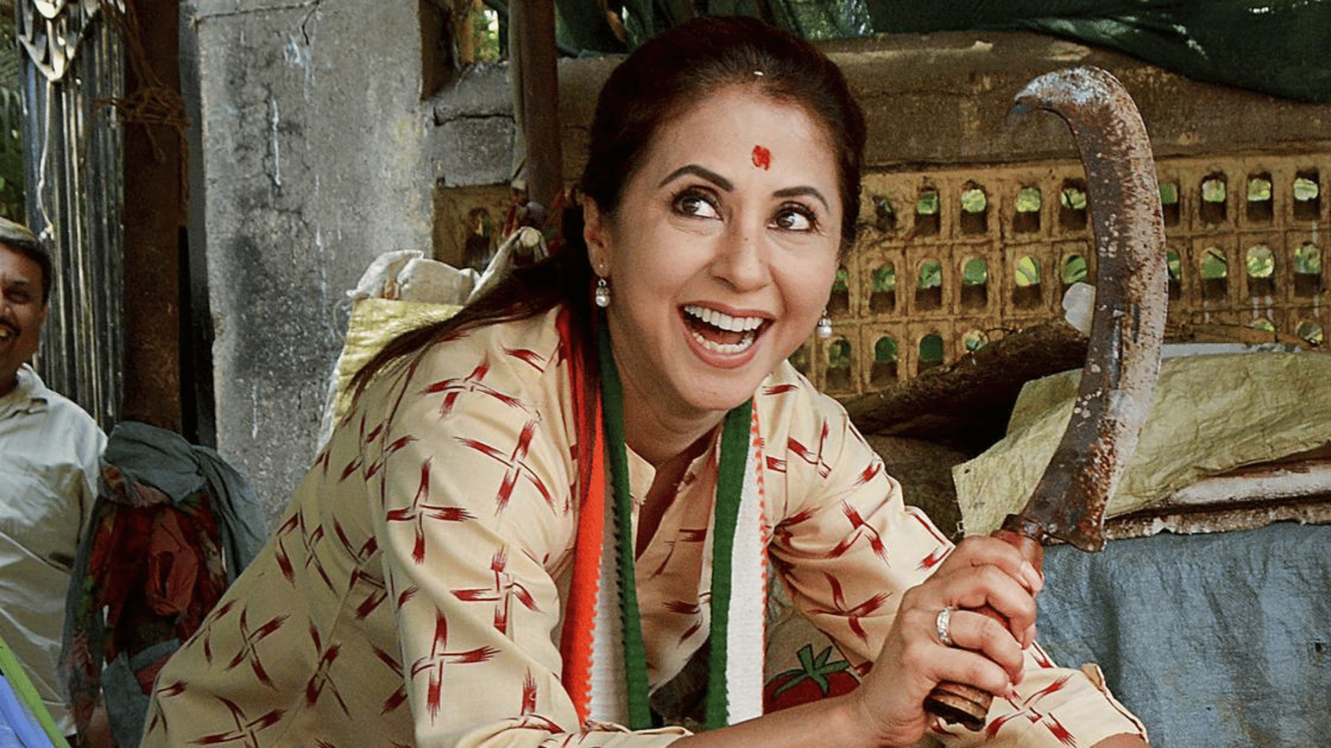 Urmila Matondkar birthday special know unknown facts about her relation with Ram Gopal Verma and life