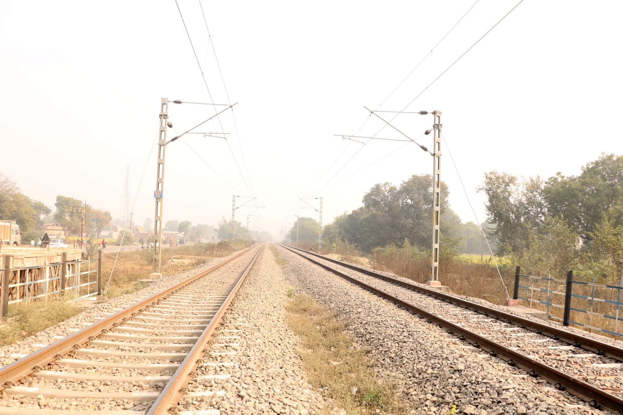 Amethi-Pratapgarh-Janghai railway track will be doubled soon