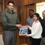 कलेक्टर ने टी. बी. उन्मूलन में सहभागी बनीं मीनाक्षी की अनुकरणीय पहल को सराहा है।