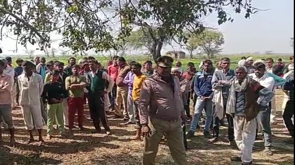 14-year-old boy hanged himself to death Due to a fight with younger brother