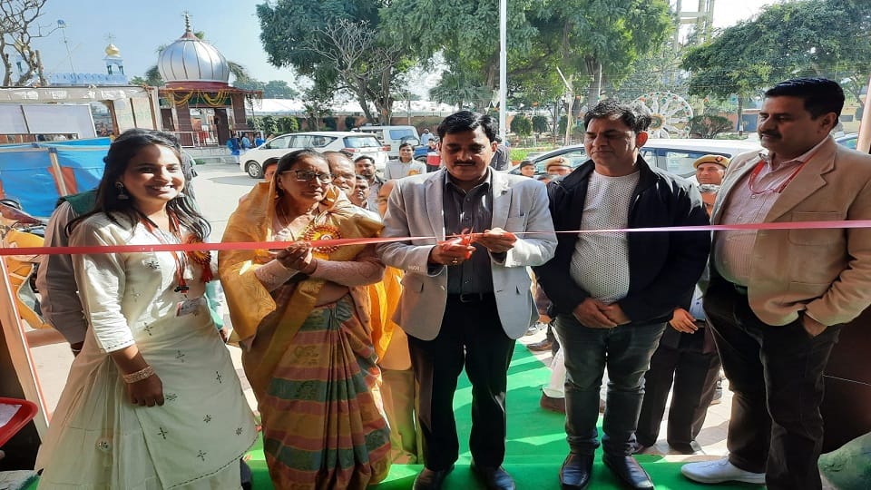 Amar Ujala Aparajita camp started in Aligarh exhibition