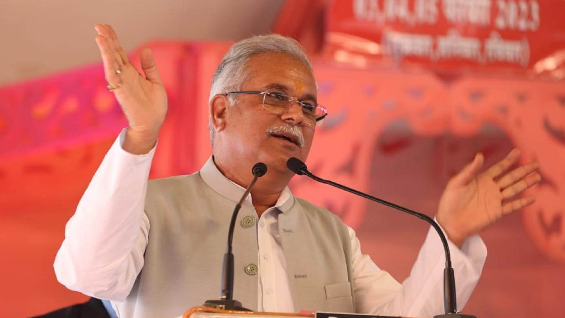 cm bhupesh inaugurated chhattisgarh first 'Millet on Wheels' cafe in raigarh