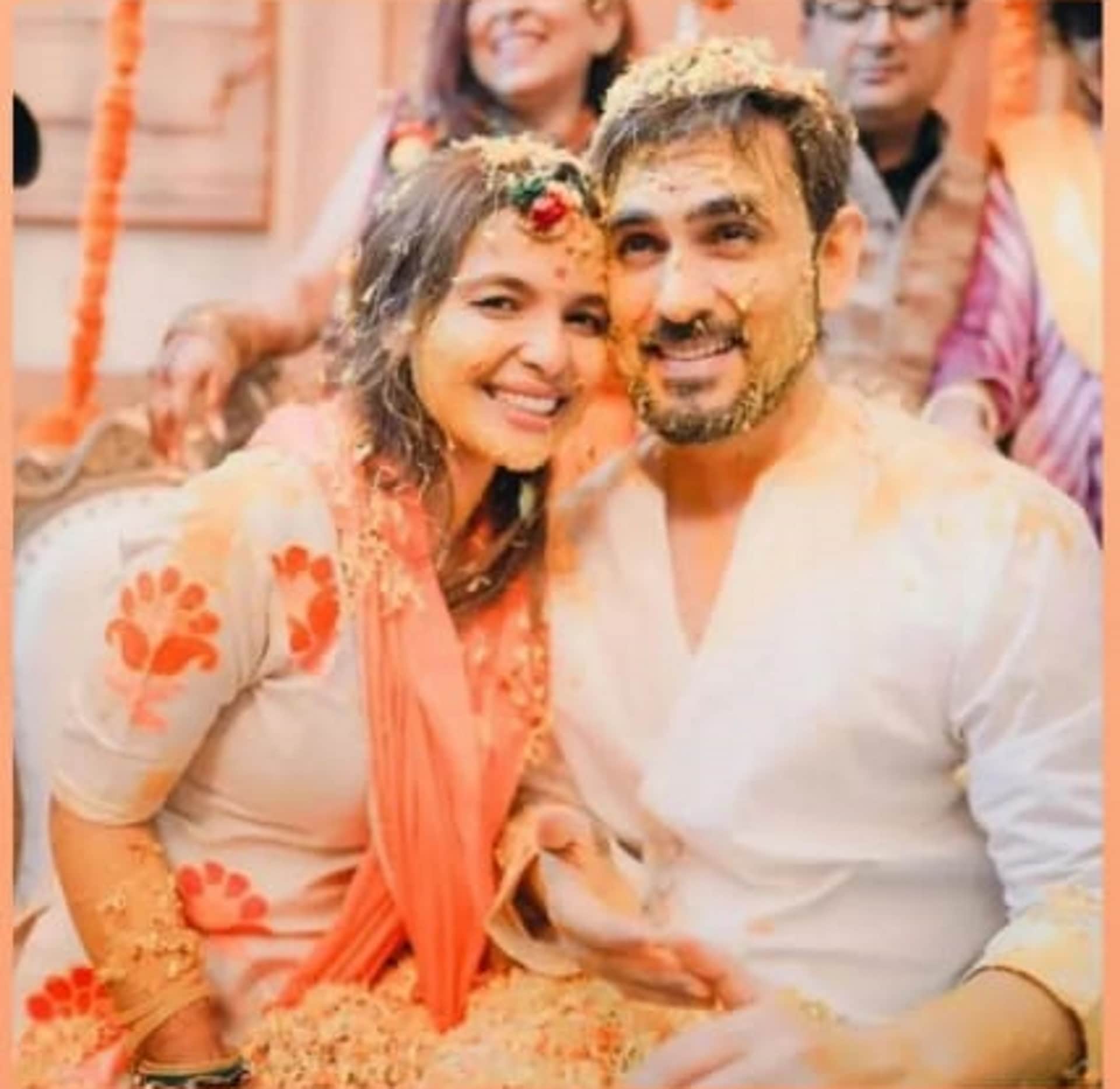 Chak De India co-star Chitrashi Rawat and Dhruvaditya Bhagwanani Marriage, Mehndi Pictures See Photos