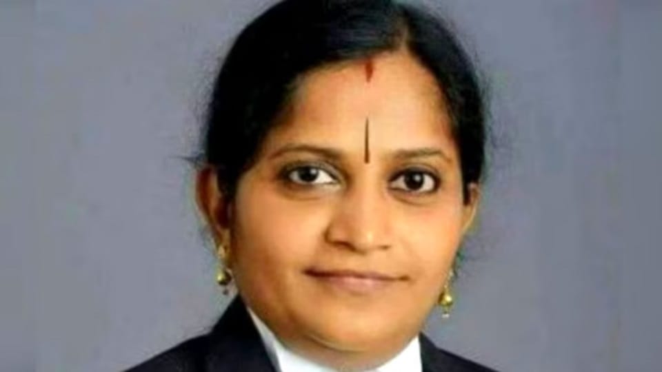 अधिवक्ता विक्टोरिया गौरी