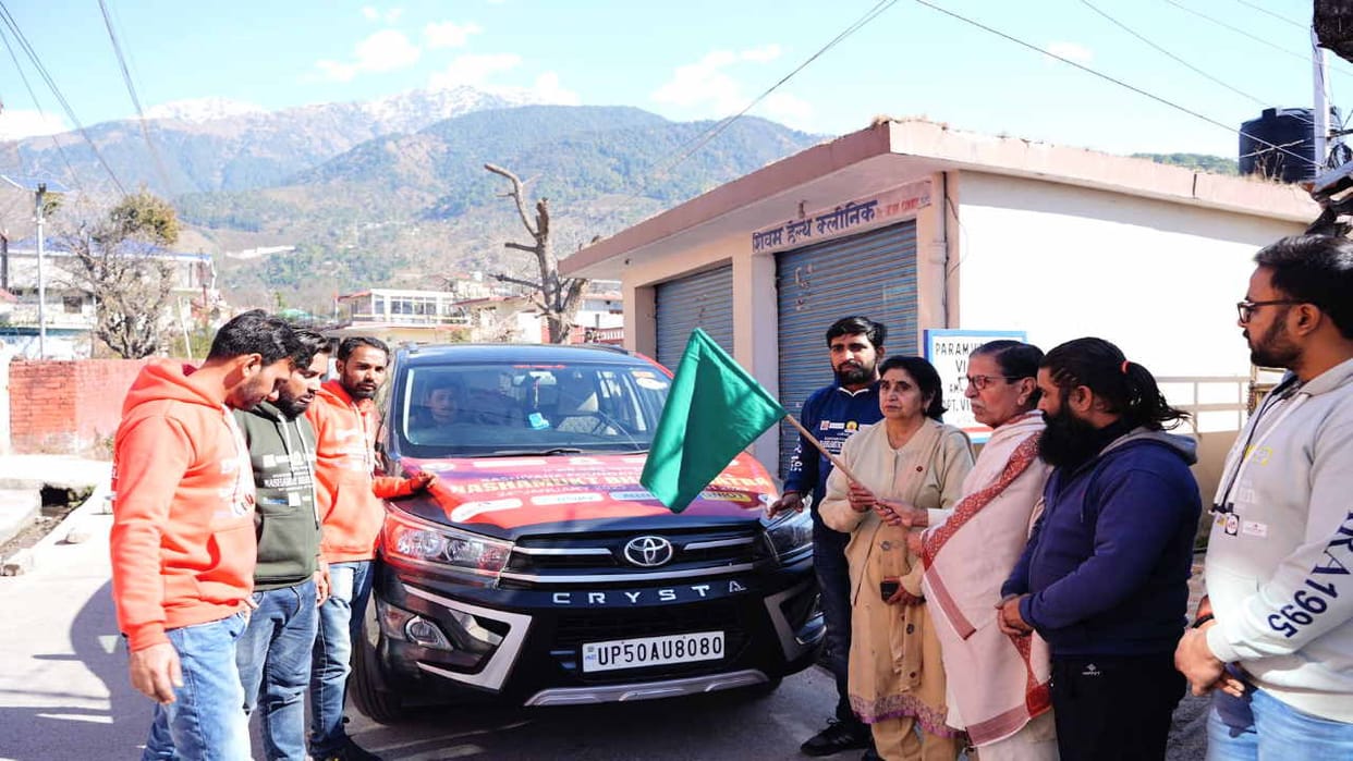 Martyr Vikram Batra's family flagged off drug free India journey
