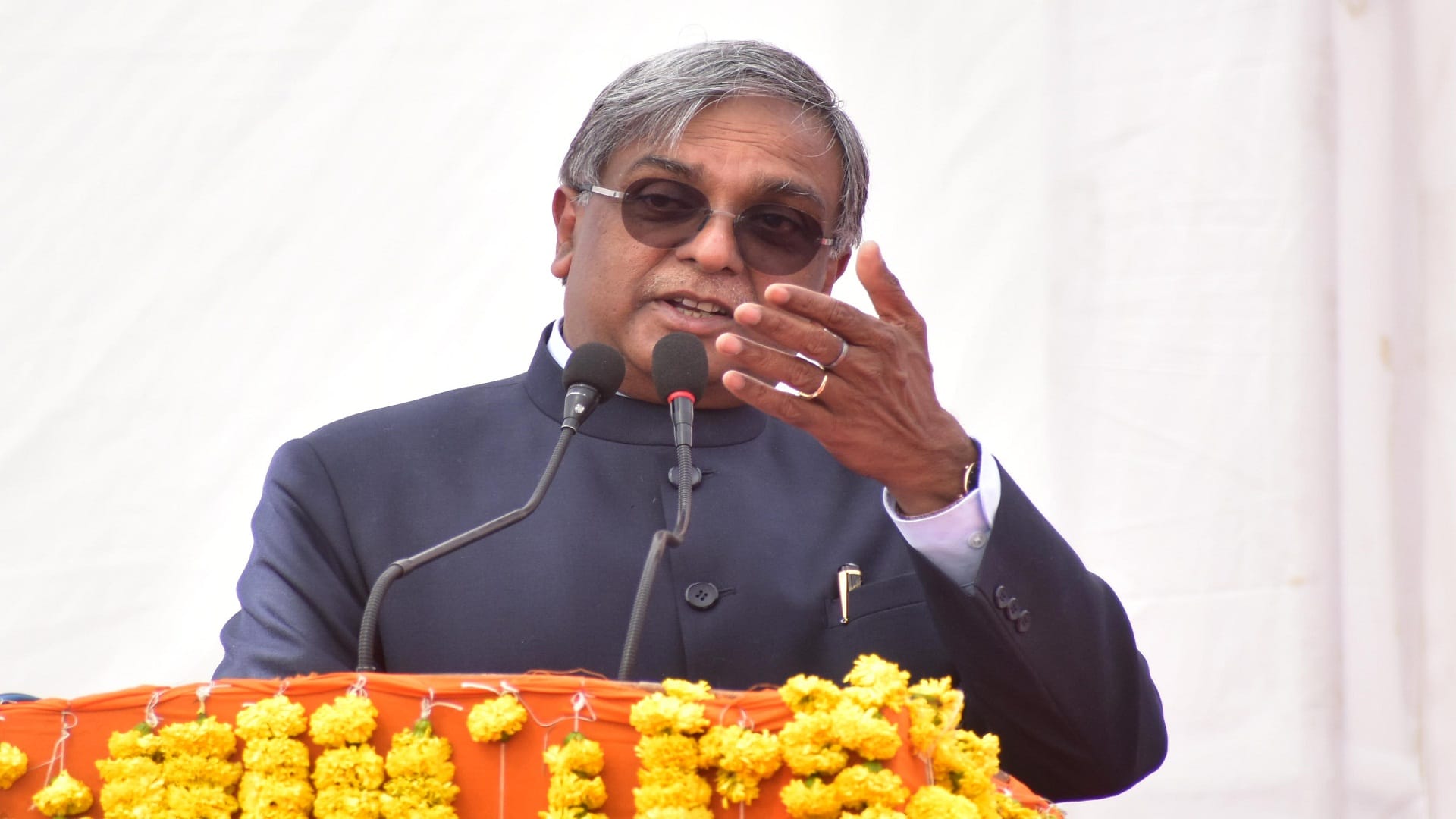 The central government is working towards providing cheap, accessible and quick justice to the people.