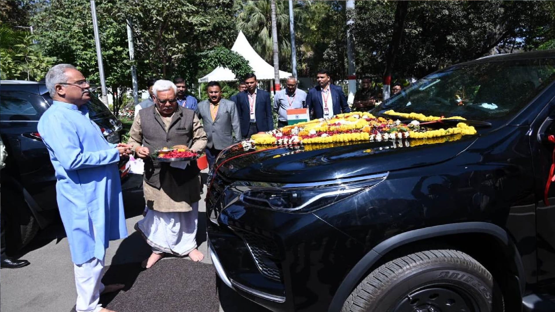 Chhattisgarh CM Bhupesh Baghel new car CG02BB0023