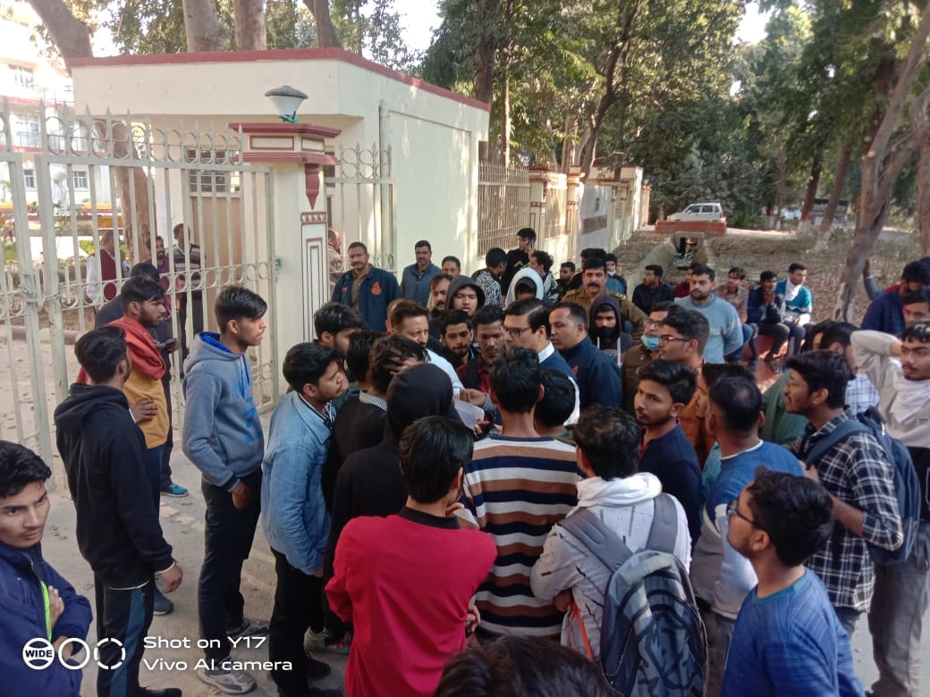First year students sit on dharna in protest against ragging and beating BHU commerce faculty