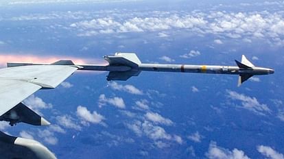 AIM-9X SIDEWINDER मिसाइल