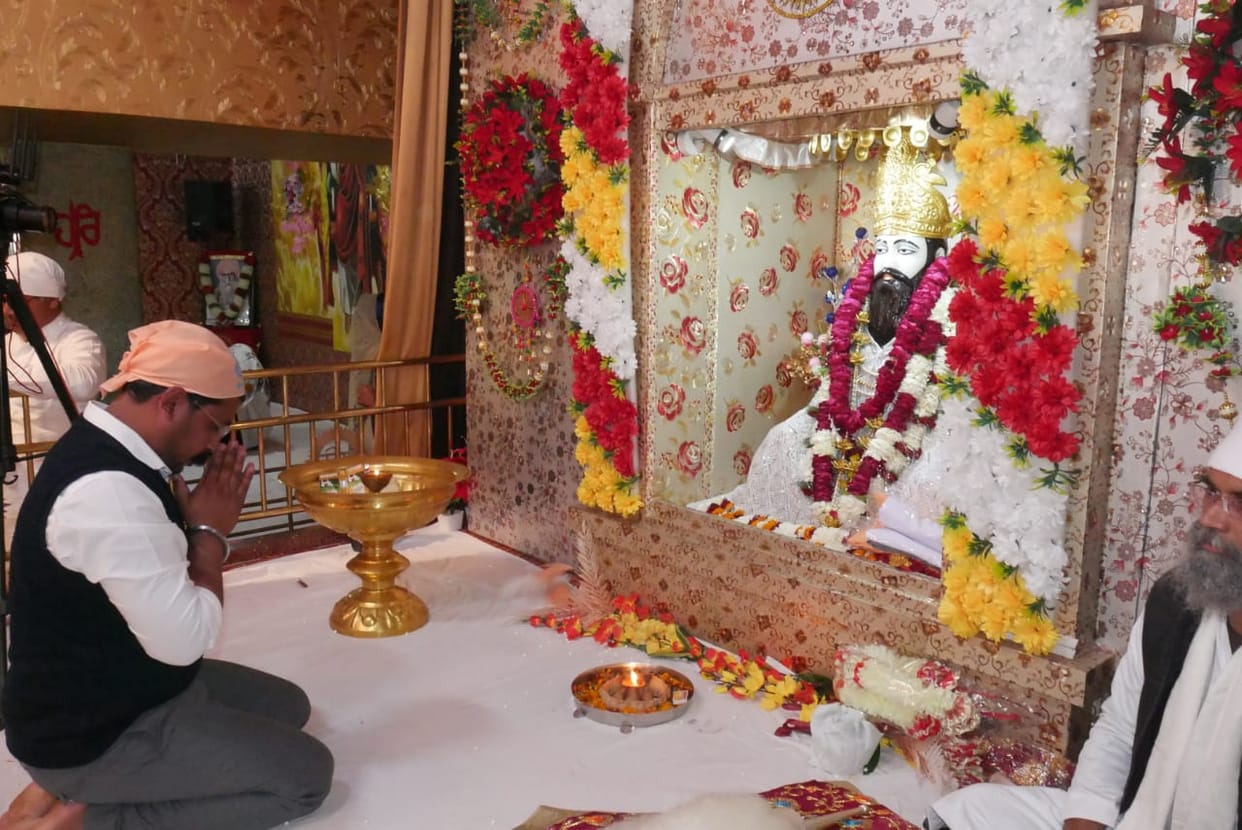 Bhim Army Chief Chandrashekhar Azad reached Sant Ravidas temple, appealed to the people by raising the slogan