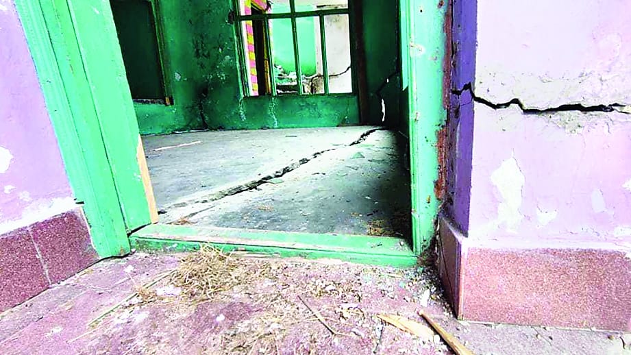 J-K land subsidence: GSI team visits Doda after 19 houses develop cracks Doda
