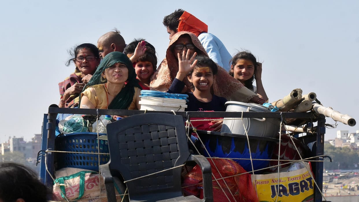 Magh Mela Kalpavasi left the sand after promising to meet again
