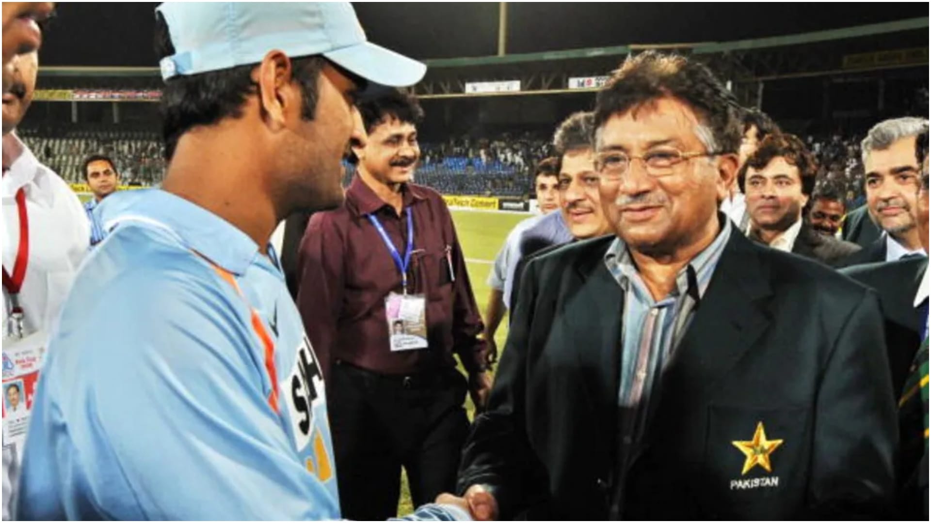 Pervez Musharraf had become crazy about MS Dhoni hair asked Sourav Ganguly About msd IND VS PAK 2006