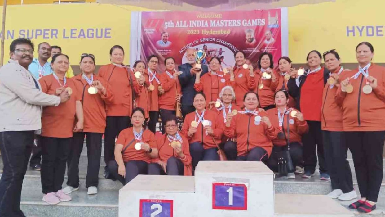 himachal pradesh team hockey champion wins 40 medals in master games