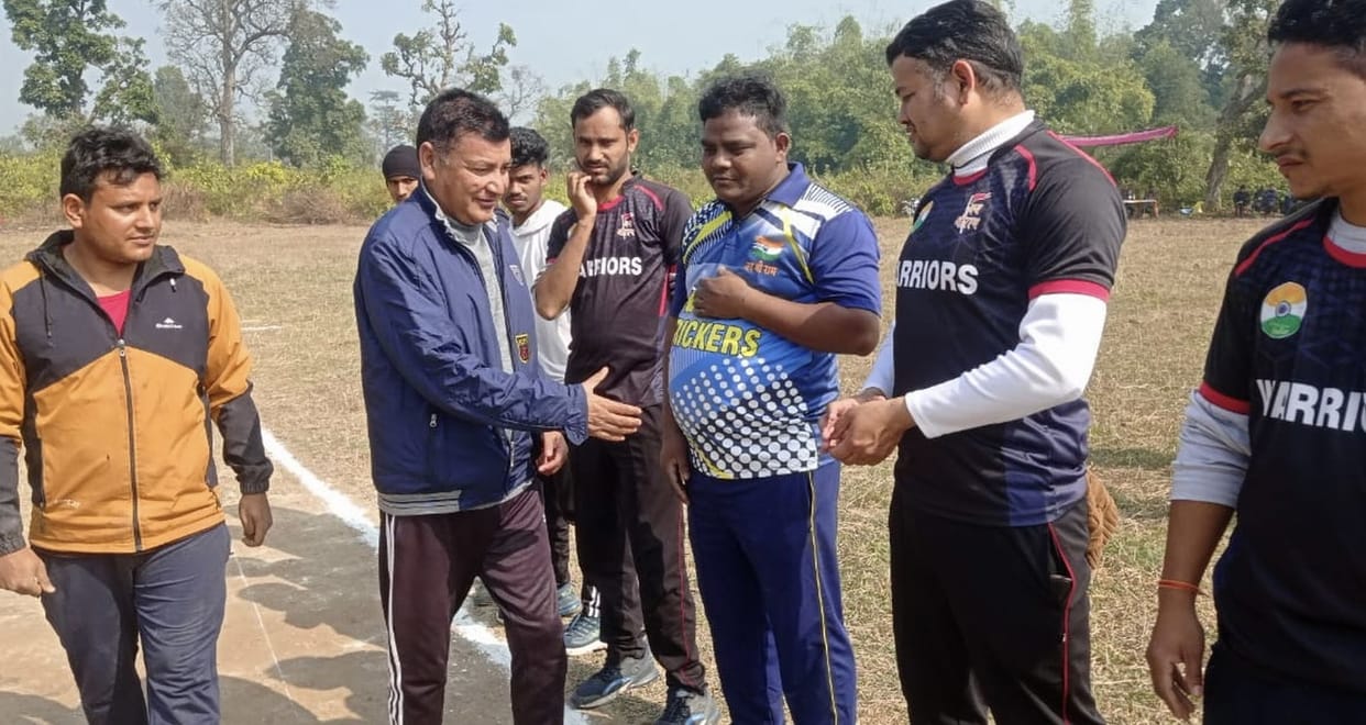 Rudrapur defeated Kashipur in service cricket league competition