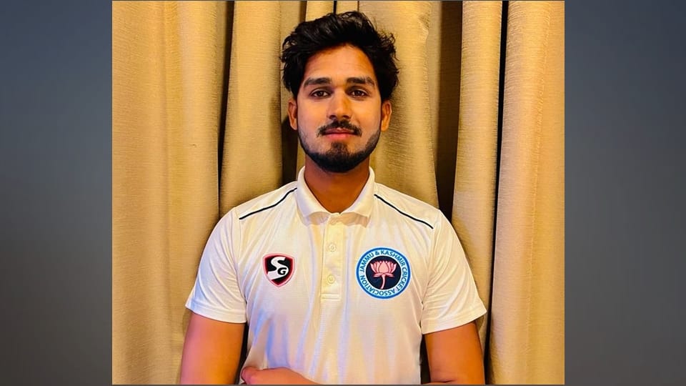 CK Naidu Trophy: Bengal caught in Vishal spin took four wickets achieved this position