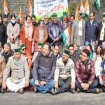 शिमला में कांग्रेस ने किया प्रदर्शन।