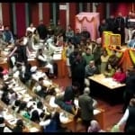 दिल्ली मेयर इलेक्शन के दौरान सदन में हंगामा