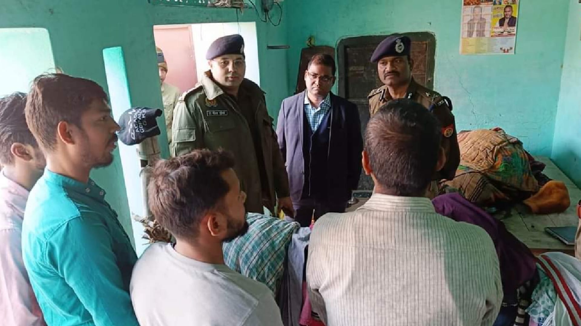 Father killed four people in family at Gola Gorakhpur