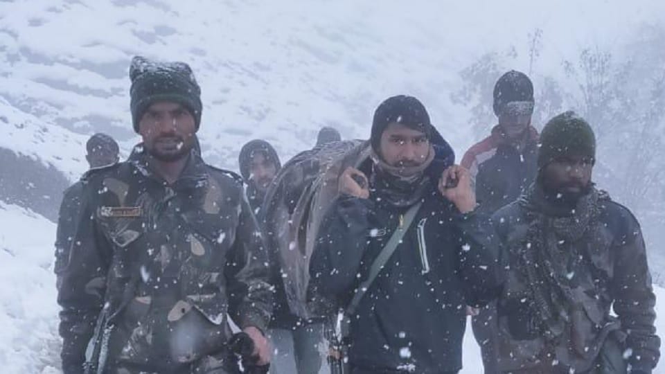 Jammu Kashmir: Army rescues pregnant woman in Kupwara, walks five km in snow and sends her to hospital