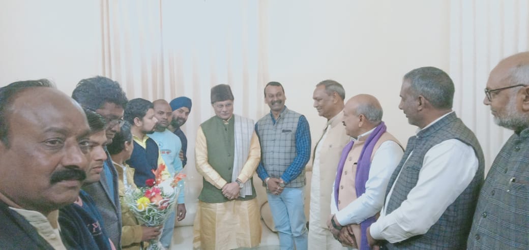 BJP supporters welcomed Dharmpal Singh reached Meerut after becoming the minister in charge