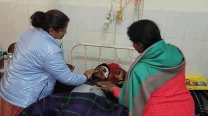 अस्पताल में भर्ती हादसे में घायल