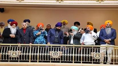 The senators stood and applauded in the presence of the Sikh members before passing the resolution.