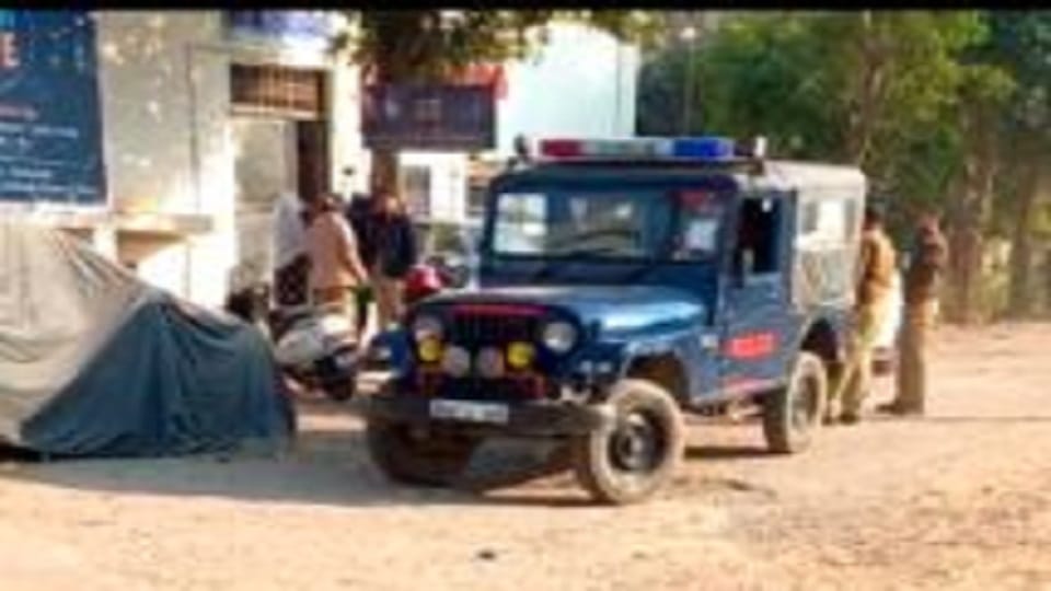 High Profile Brothel Racket Exposed In guest house agra near tajmahal