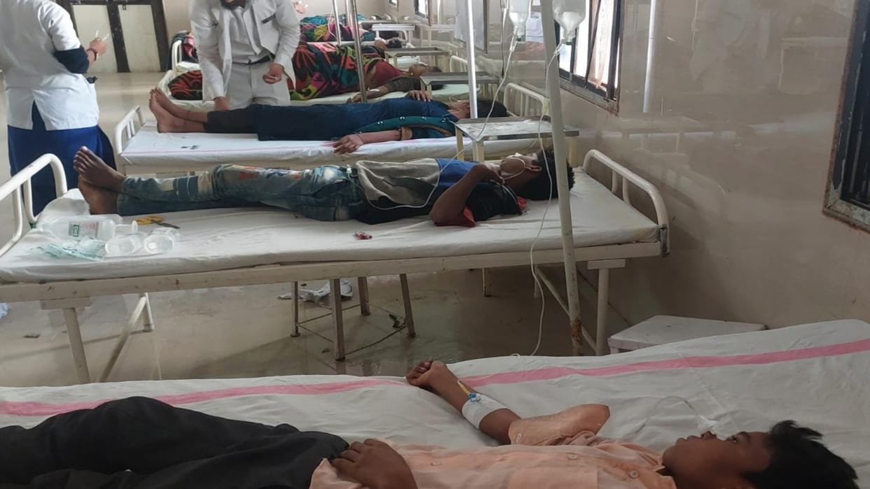 seven people were admitted to the district hospital after eating Kodo bread in Damoh