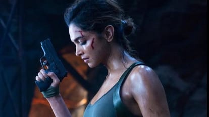 Pathaan Director Sidharth Anand Become Fan Of Deepika Padukone third hero of Film Shahrukh Khan John Abrahim