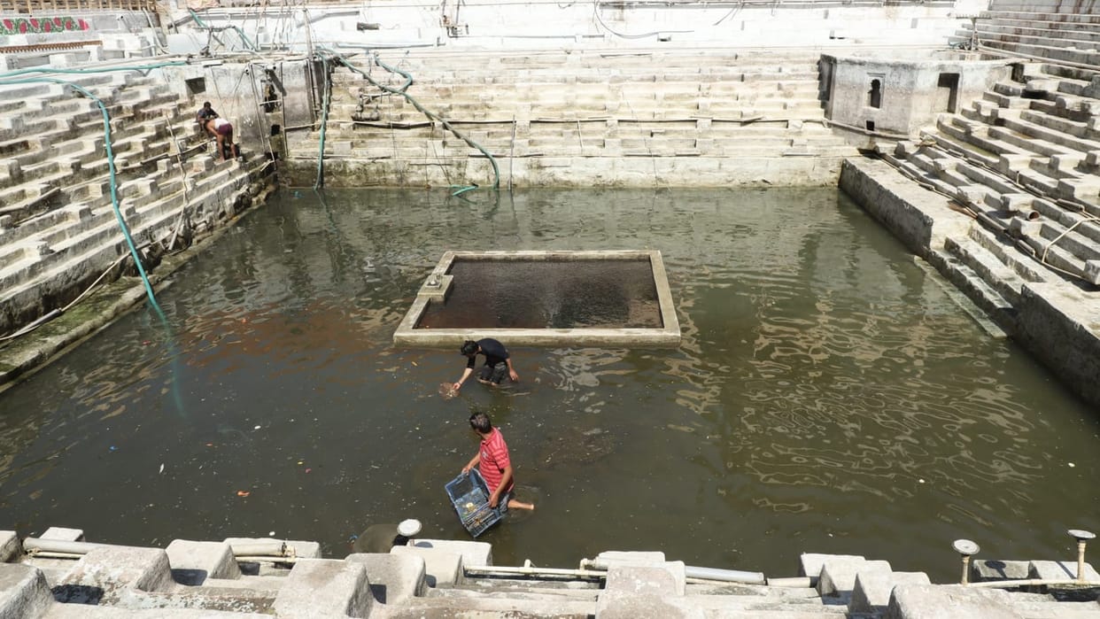 After Ujjain's Kotitirth Kund now the peak of Mahakal temple will shine