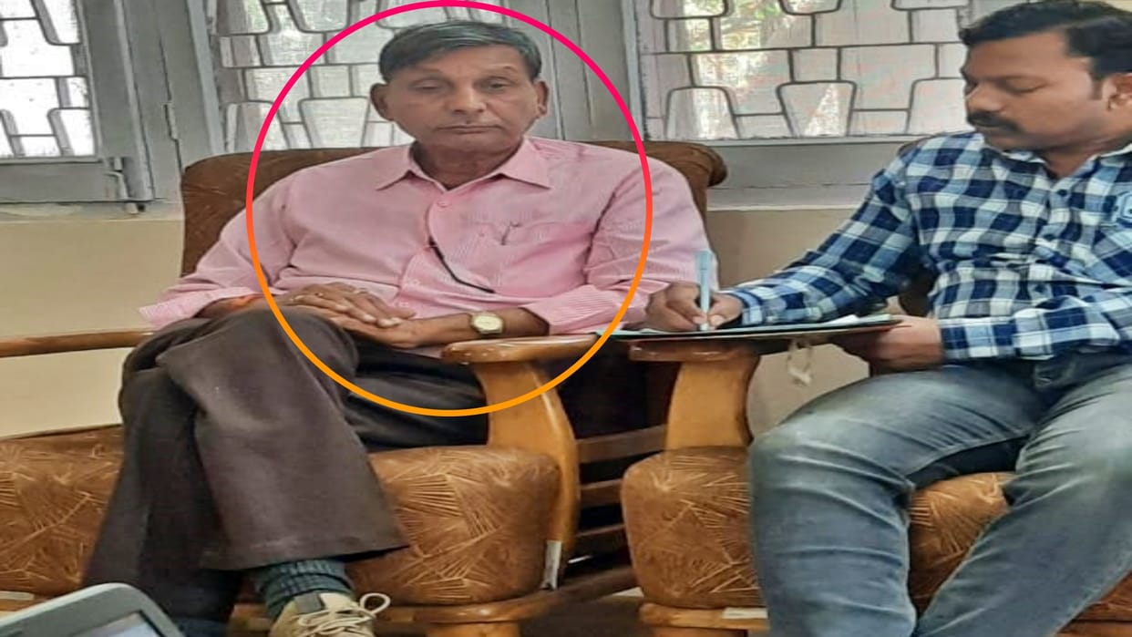 Katni Doctor arrested for taking bribe of Rs 15000 in getting Divyang certificate made
