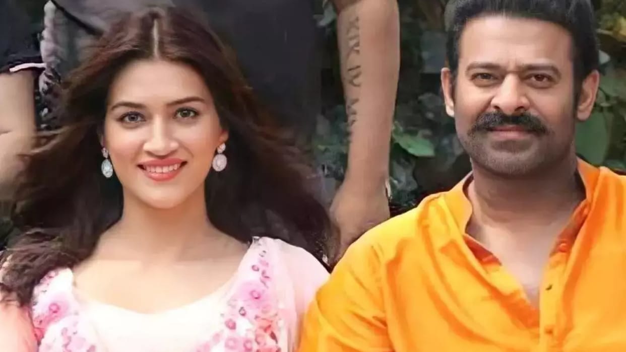 Kriti Sanon and Prabhas dating Rumours Actress reveals boyfriend name in Ask me Session