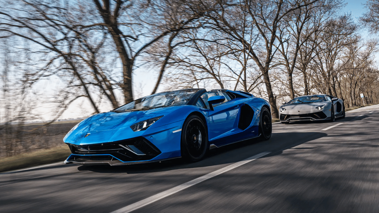 lamborghini will use V12 engine last time in one roadster and one coupe supercars