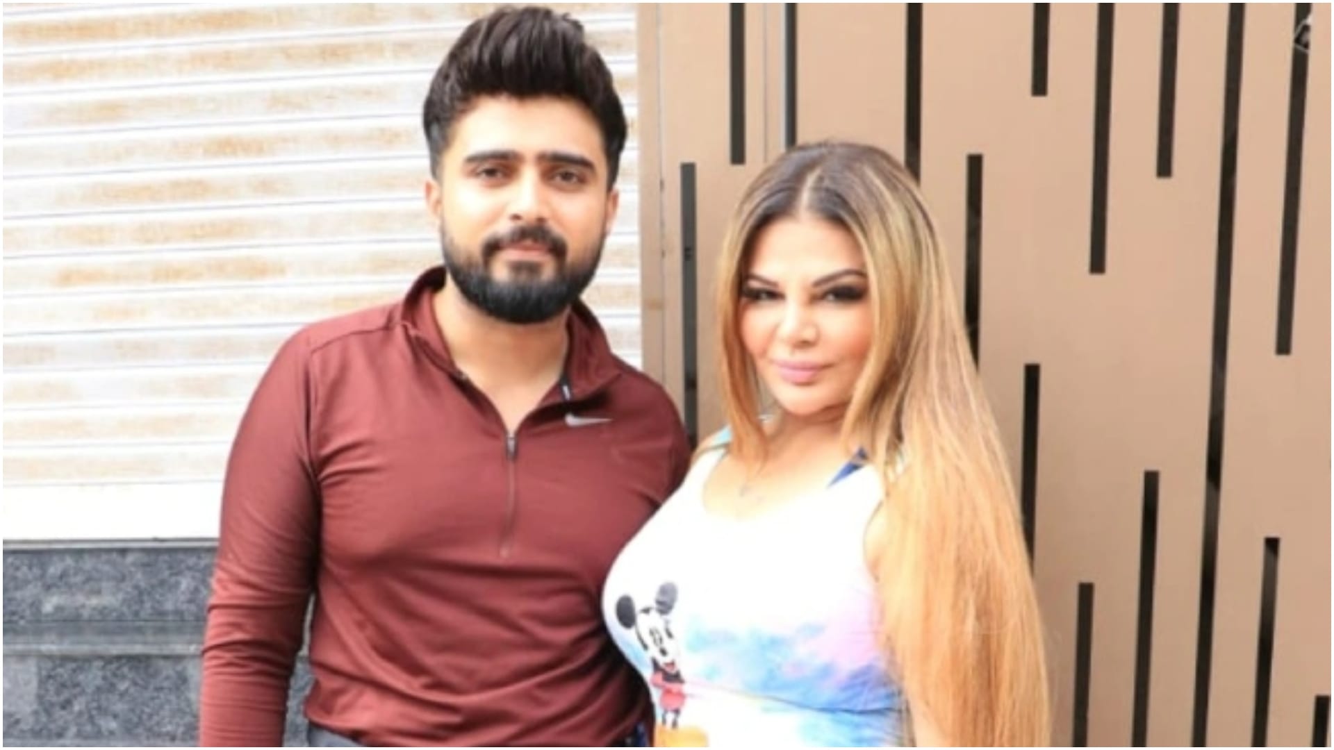 Rakhi Sawant Offering Namaz Video Goes Viral users troll for performing namaz with nail paint