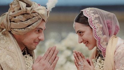 Kiara Advani is back at work after married and returning from honeymoon with sidharth malhotra shares hot pic