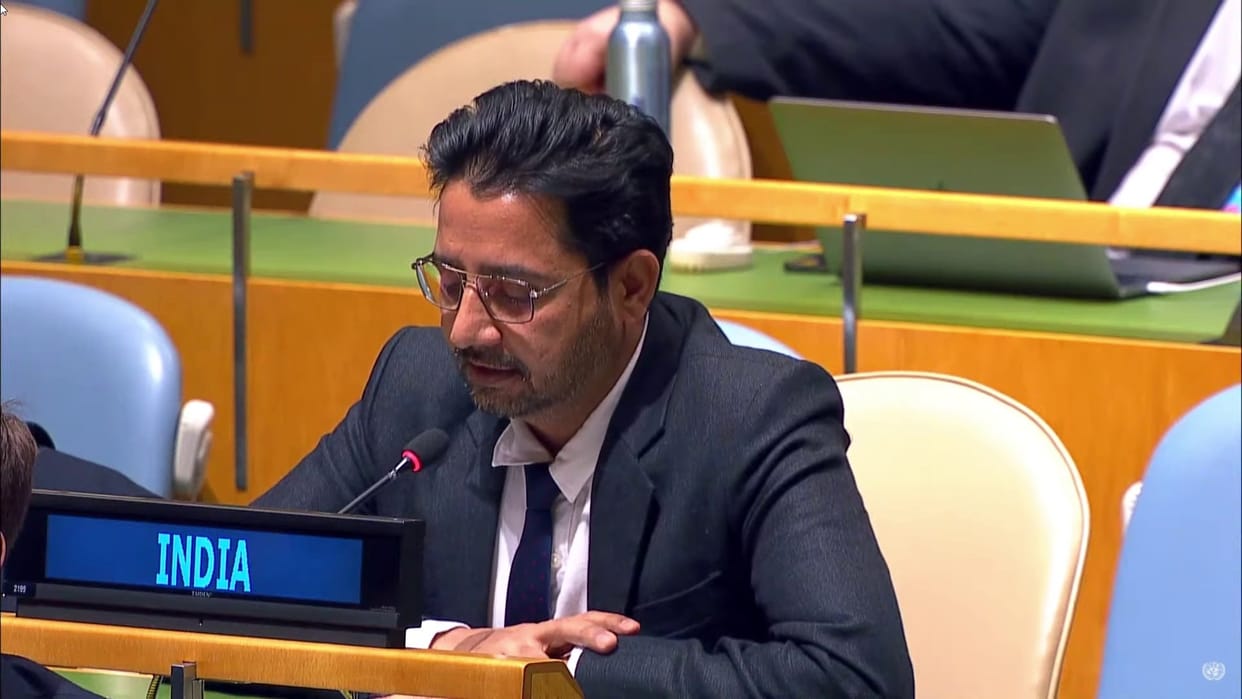 UN General Assembly: India Slams Pakistan For Raising Jammu Kashmir Issue in UNGA News in Hindi