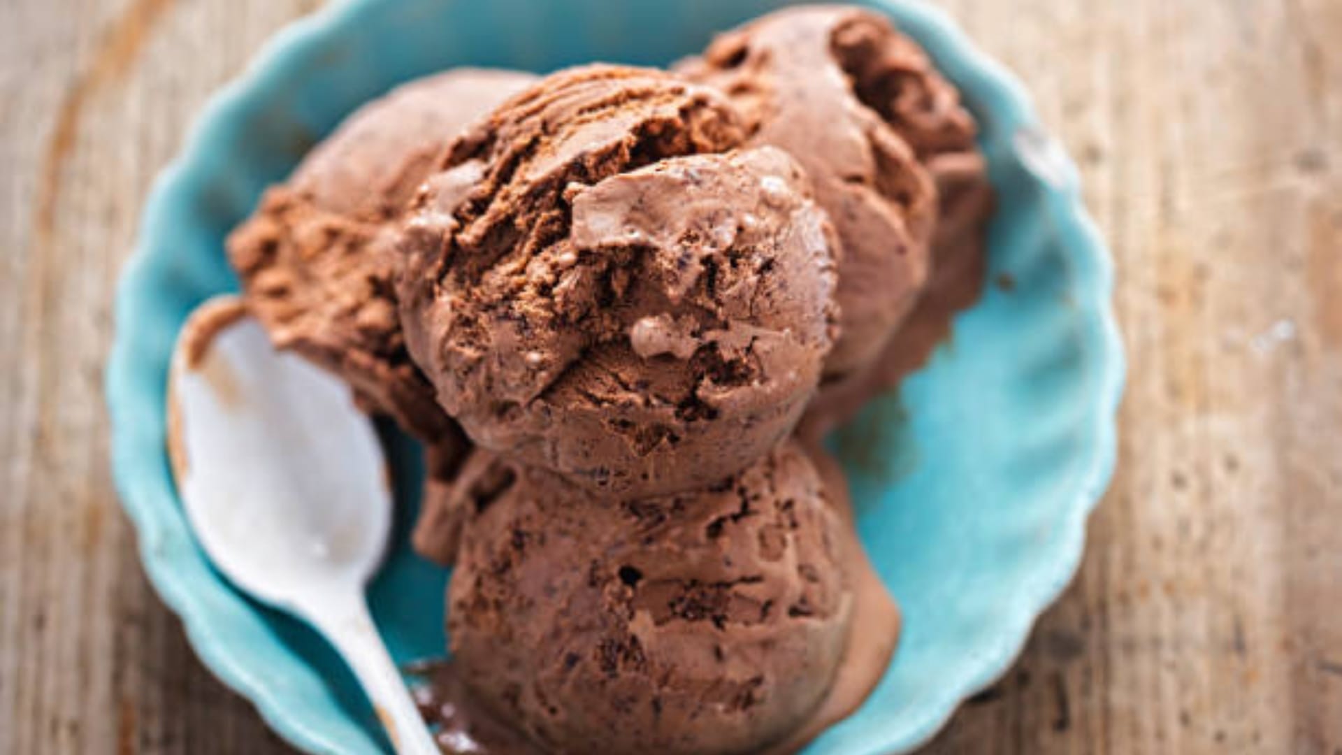 Chocolate Day 2023 Tips to Make Chocolate Ice-Cream Special Chocolate Recipes Ideas to Celebrate Valentine We