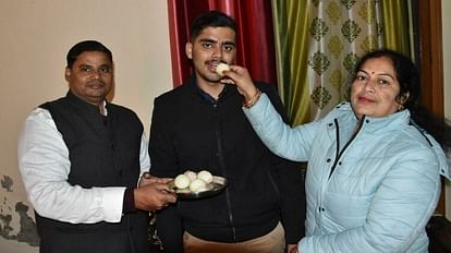 JEE Mains: Topper Deshank said that my only priority was studies