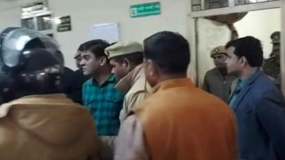 अल्ट्रासाउंड के लिए पहुंचे सपा विधायक इरफान सोलंकी।