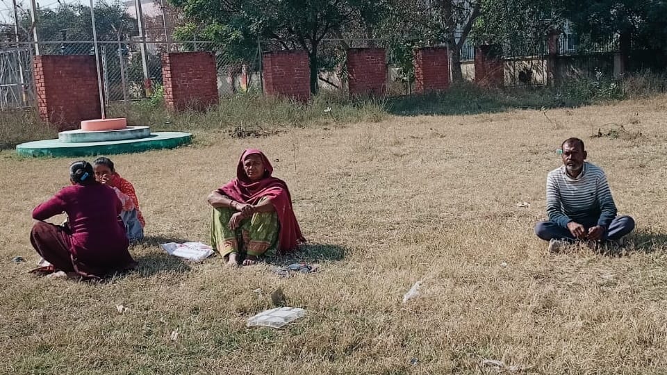 Panipat: Doors of Electricity Department closed even after 12 pm for khula darbar