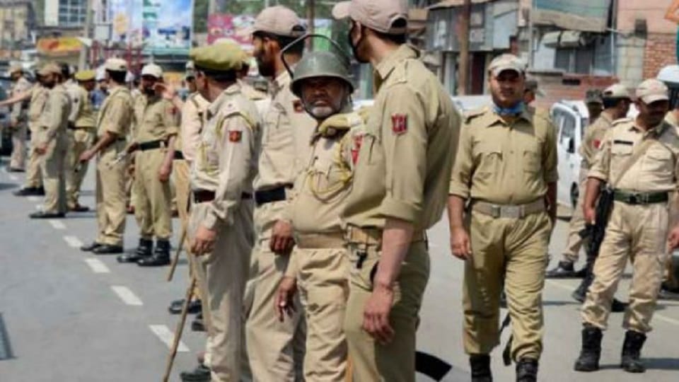 Three members of militant organization arrested, were involved in illegal activities