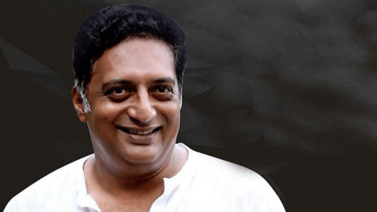 South Actor Prakash Raj vote for Karnataka assembly Elections and appeals to vote people shares his views