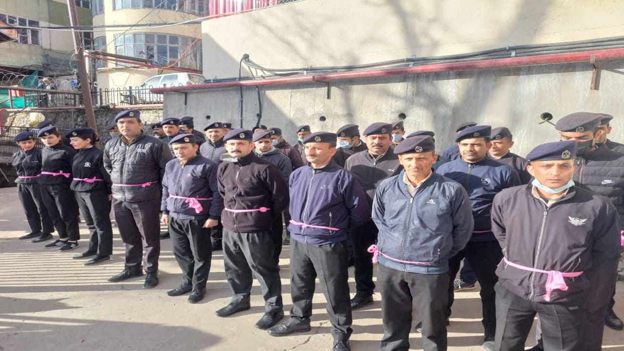 Controversy between security personnel and IGMC management on speaking Jai Hind